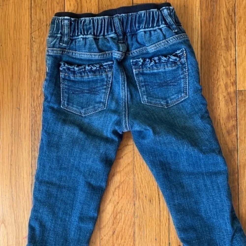 𝅺GAP- Baby pull on fleece inside jeans- Size 12-18m